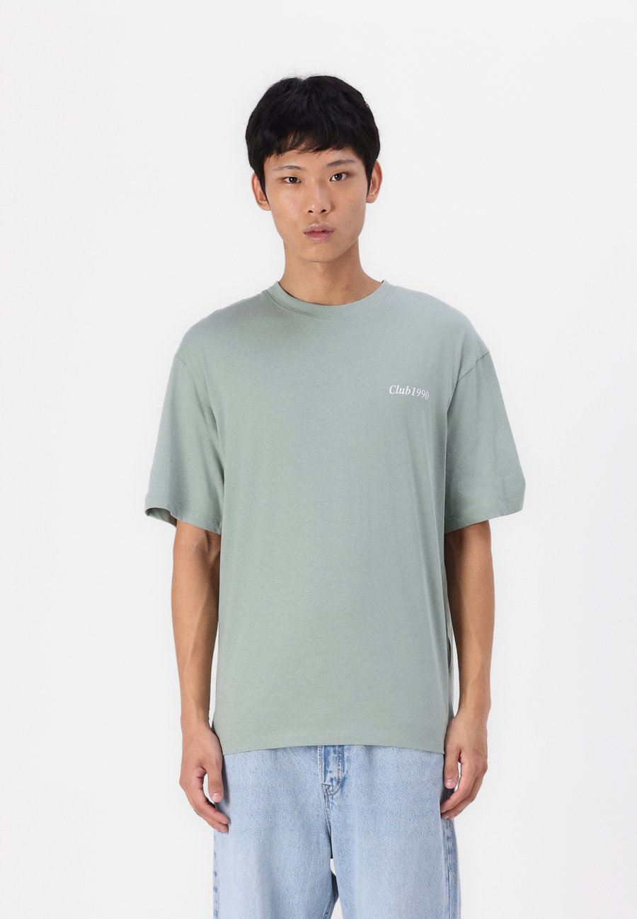 

Футболка Jack & Jones JJEBRADLEY TEE O-NECK , Iceberg Green/Light Green, Зеленый, Футболка Jack & Jones JJEBRADLEY TEE O-NECK , Iceberg Green/Light Green