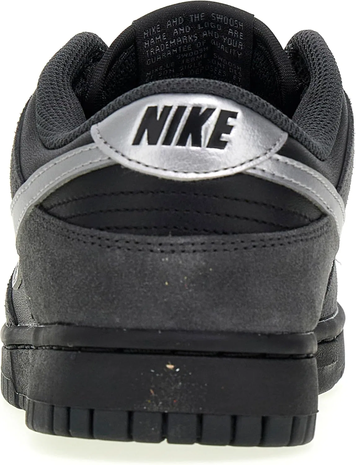 Кроссовки Nike Air Max Axis, черный Black Mtlc Dark Grey Anthracite — фото 3