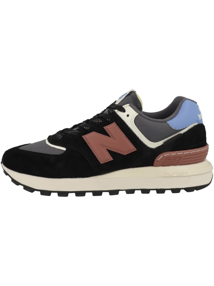

Кроссовки на шнуровке New Balance, черный