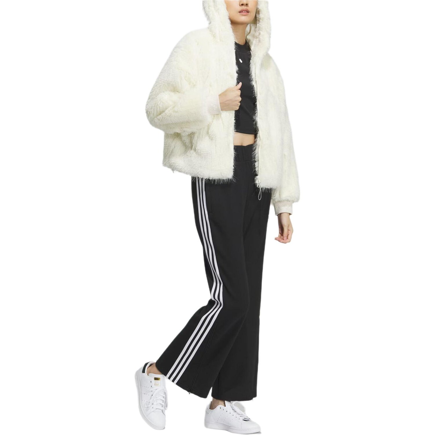 FEIFEI RUAN CO-BRANDED MODEL Бархатная куртка женская белая Adidas Originals — фото 3