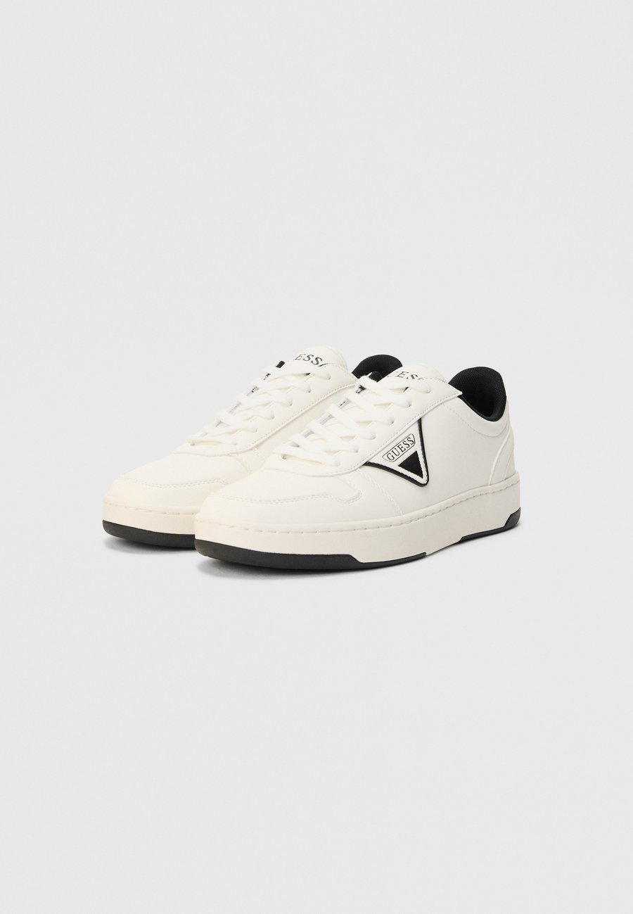 Кроссовки Guess VADIK, White Black/White — фото 2