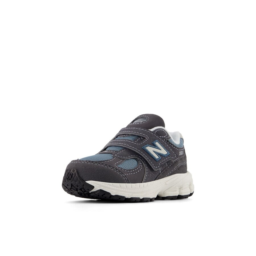 

Кроссовки New Balance, антрацит
