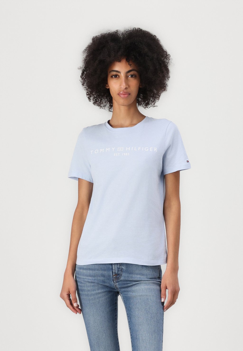 

Футболка с принтом LOGO CREW NECK Tommy Hilfiger, светло-голубой