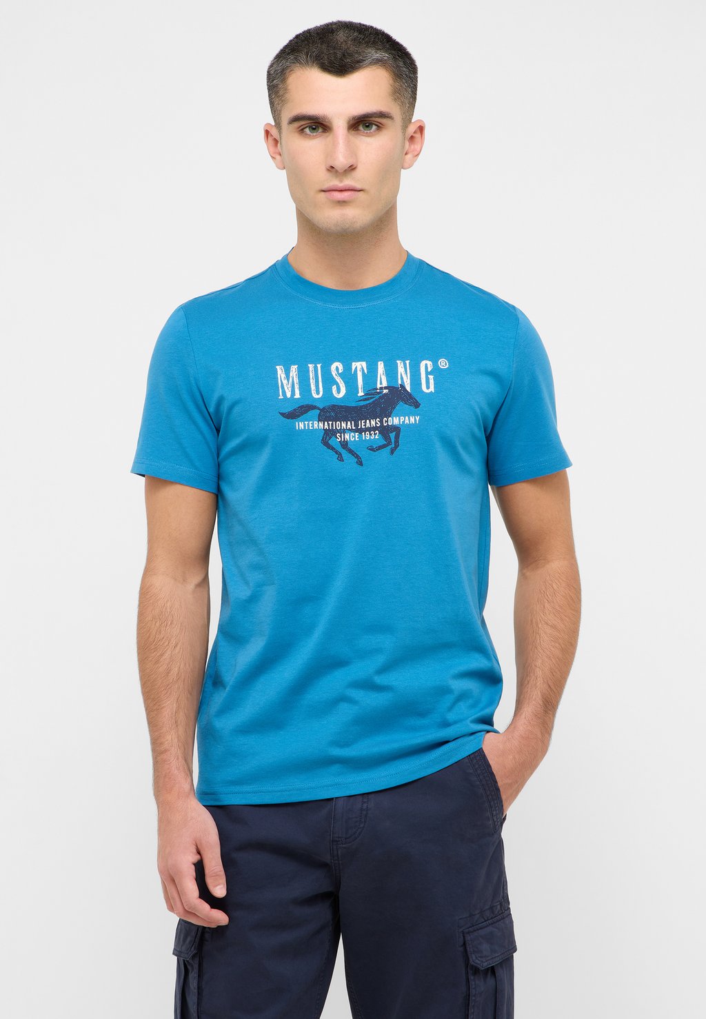 

Футболка с принтом Mustang, синий