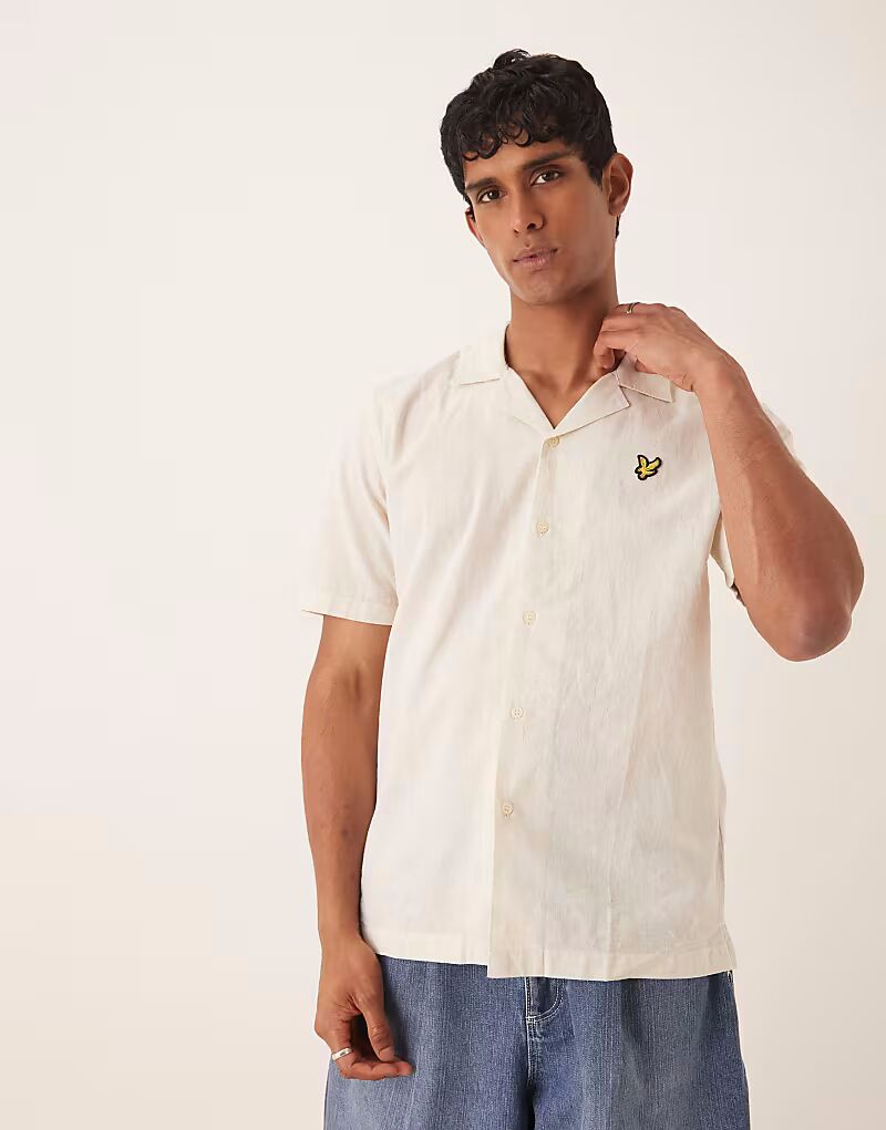 

Рубашка Oxford Revere из смеси льна, бежевого цвета, свободная Lyle & Scott