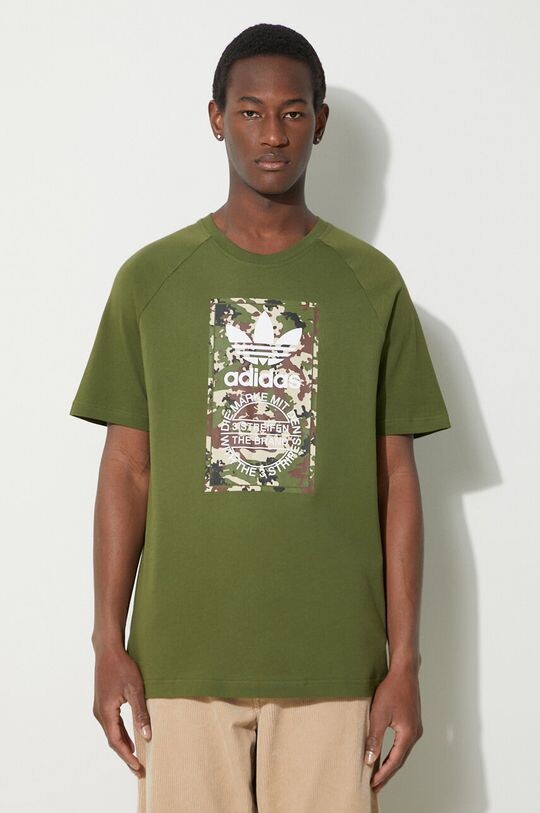 

Хлопковая футболка adidas Originals, зеленый