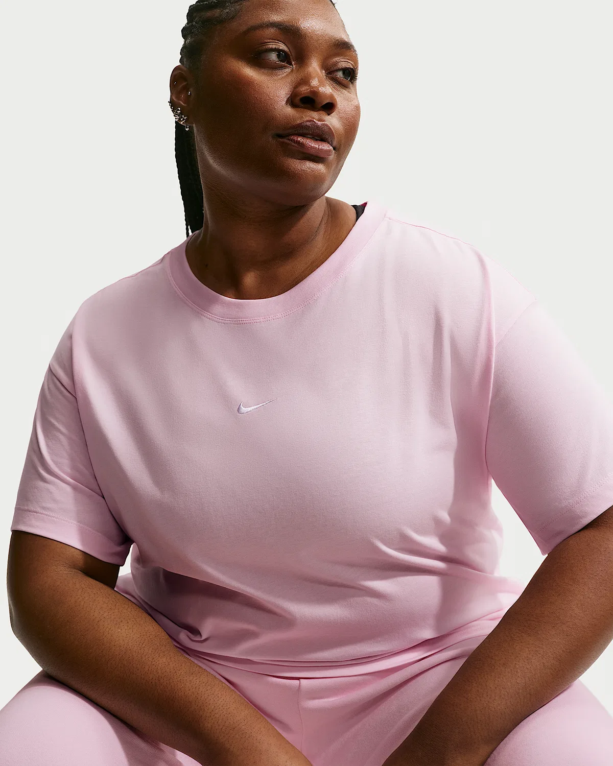 Женская оверсайз футболка с коротким рукавом (плюс сайз) Nike Sportswear Classic, Pink Foam — фото 3
