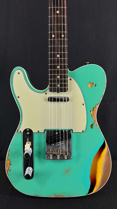 

Электрогитара Fender Custom Shop Left-Handed Limited Edition Heavy Relic '60 Tele Custom in Aged Seafoam Green over 3-Color SB