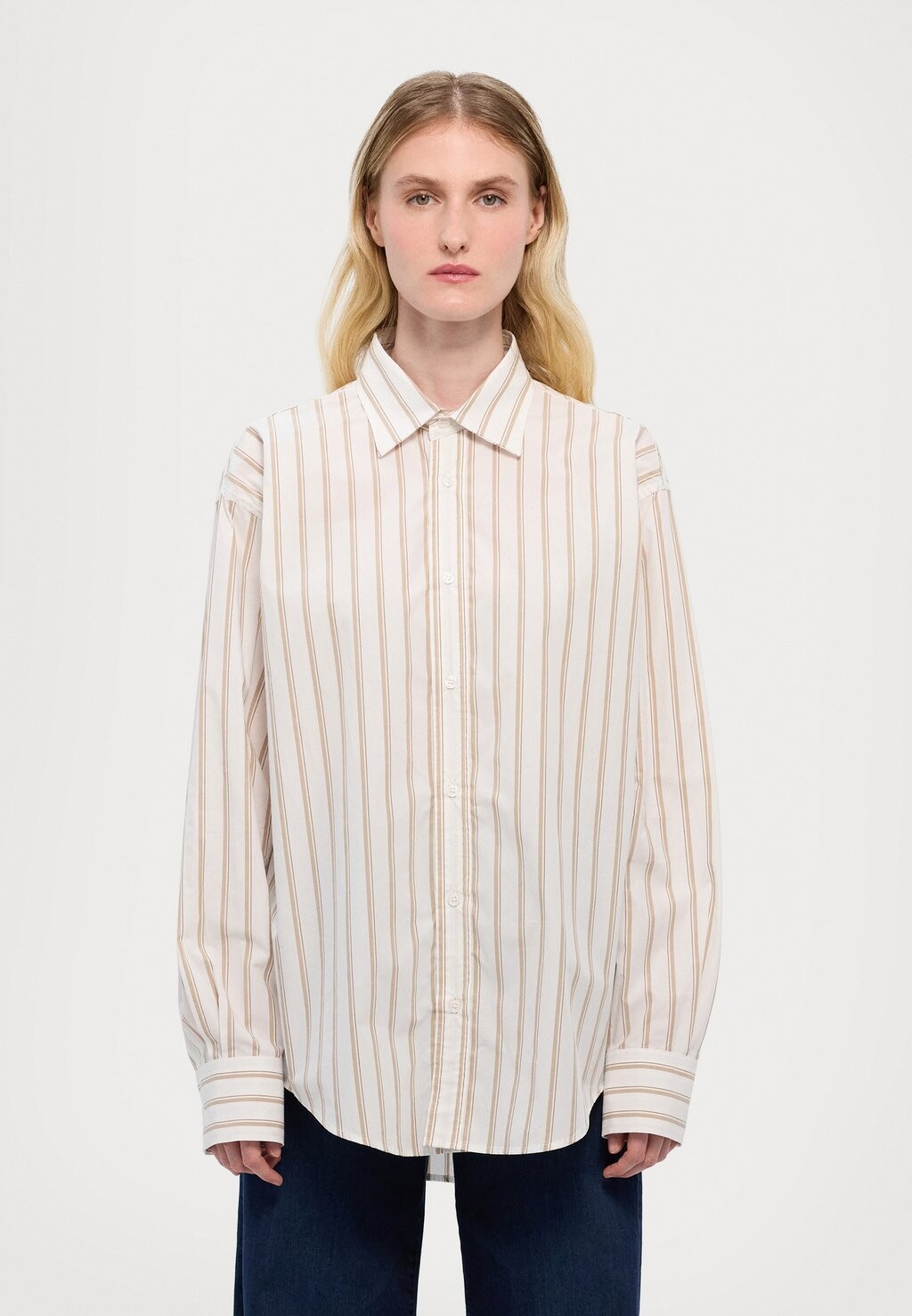 

Блузка на пуговицах CLASSIC SHIRT Filippa K, светло-коричневый