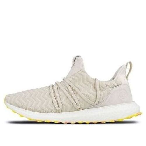 

Кроссовки своего рода guise x ultraboost Adidas, белый