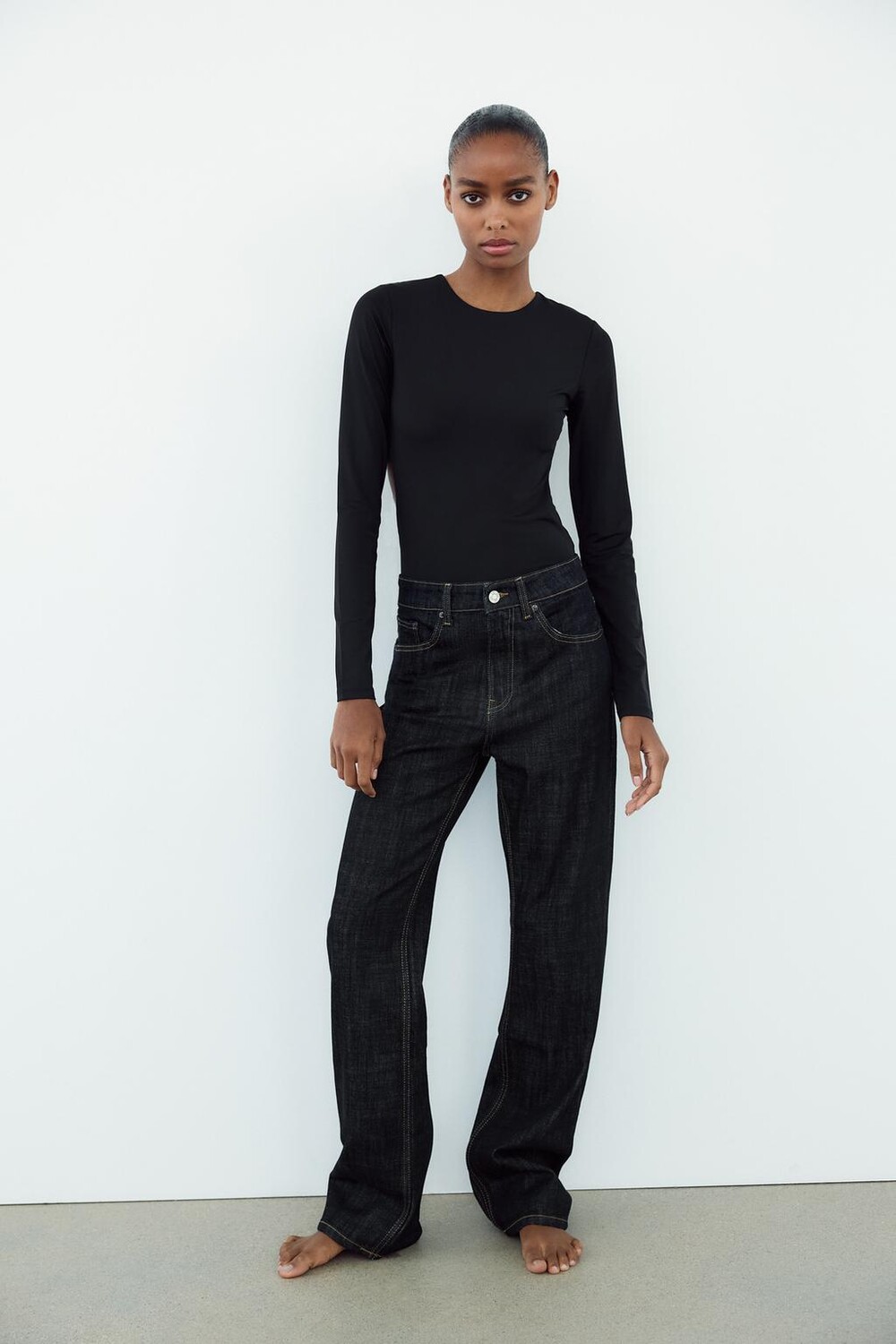 

Боди из полиамида с вырезом ZARA, черный