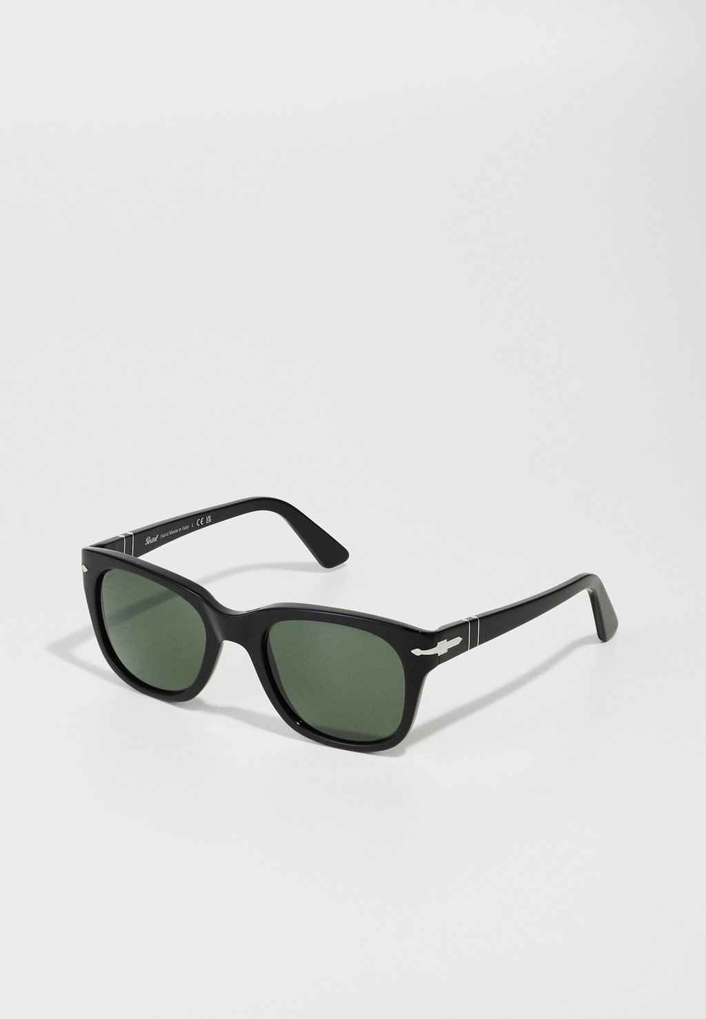 

Солнцезащитные очки UNISEX Persol, черный