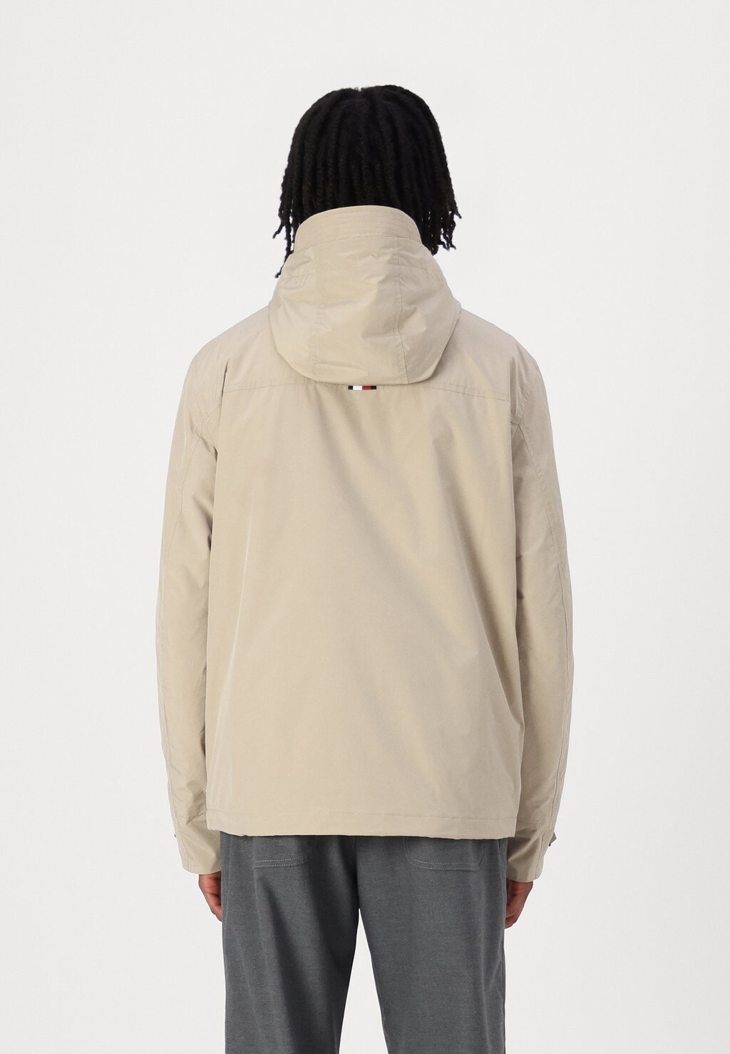 

Легкая куртка PACKABLE HOODED Tommy Hilfiger, бежевый