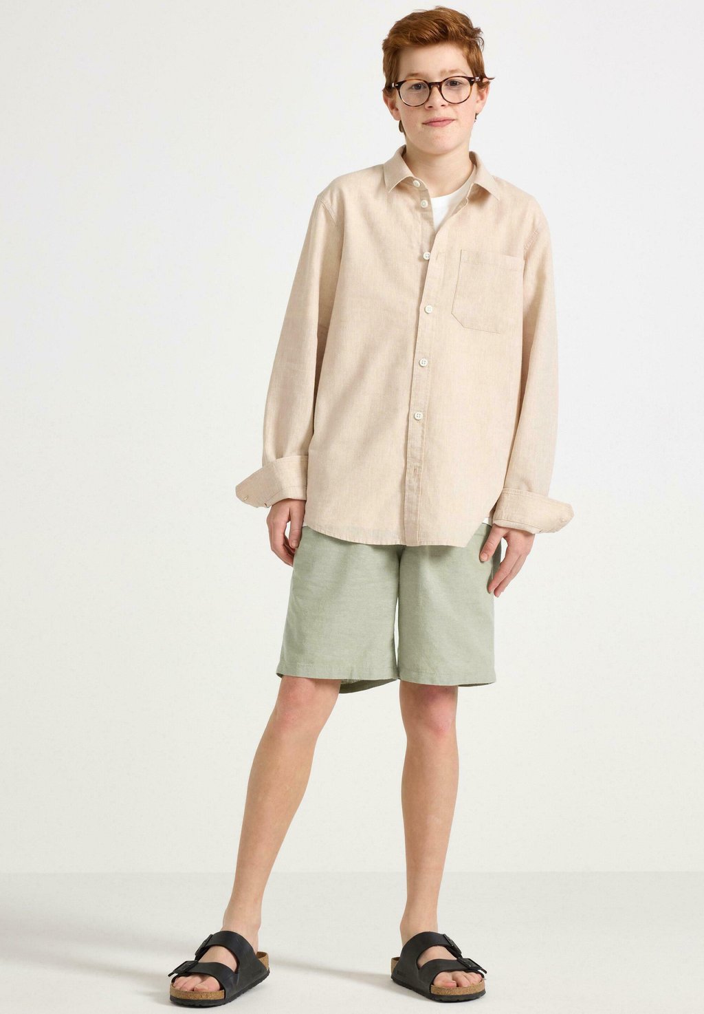 

Шорты Lindex, цвет Lt Dusty Khaki