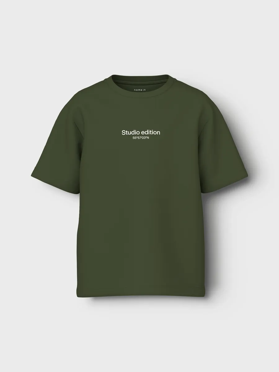 

Футболка Name It "NKMBRODY SS NREG TOP NOOS", зеленый