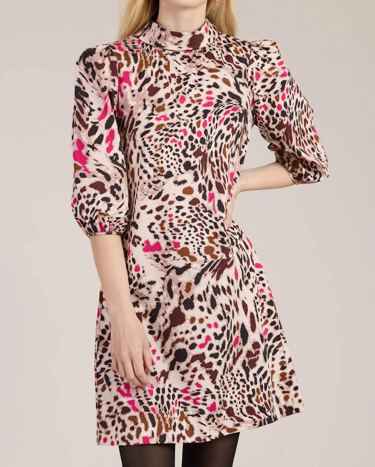 

Платье Вики в цвете гепарда Tyler Boe, цвет cheetah