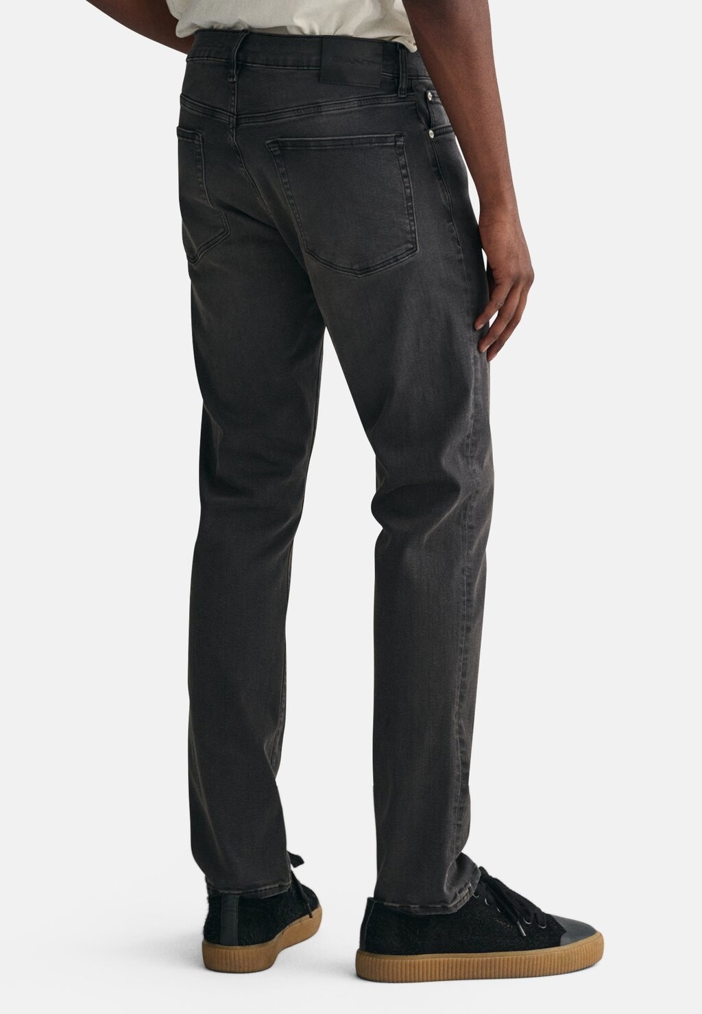 

Джинсы прямого кроя EXTRA ACTIVE RECOVER GANT, цвет Black Denim