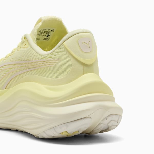 Женские кроссовки для бега по шоссе Magmax Nitro Puma, желтый — фото 3