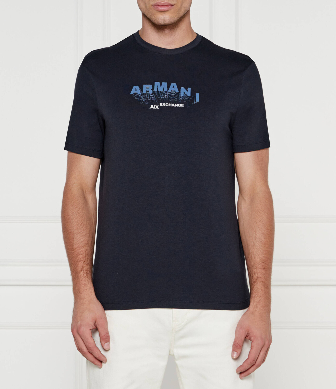 

Футболка Armani Exchange Slim Fit, темно-синий