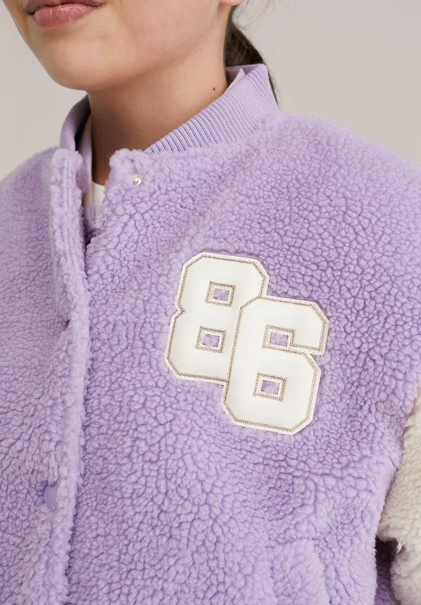 Легкая куртка "тедди" We Fashion, Lilac — фото 3