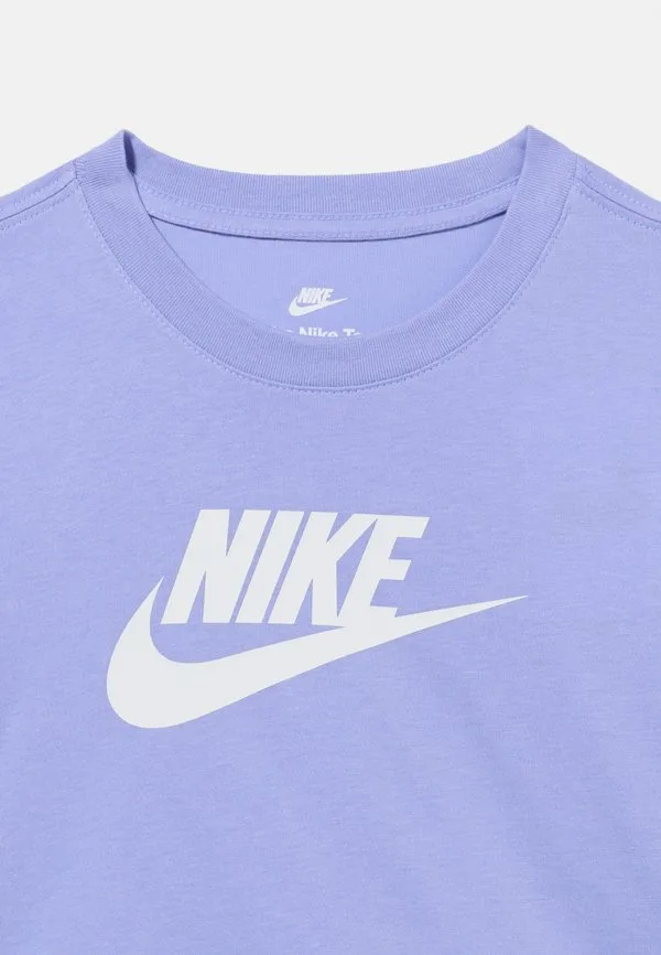 Укороченная футболка с принтом «футура» Nike Sportswear, Light Thistle — фото 4