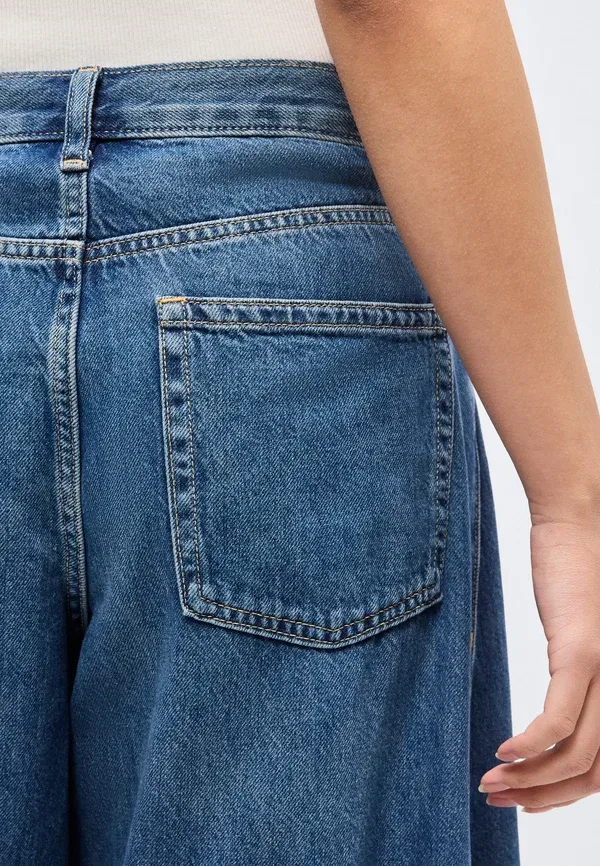 Джинсы мешковатые Fast horseshoe baggy jeans Gap, темный индиго — фото 4