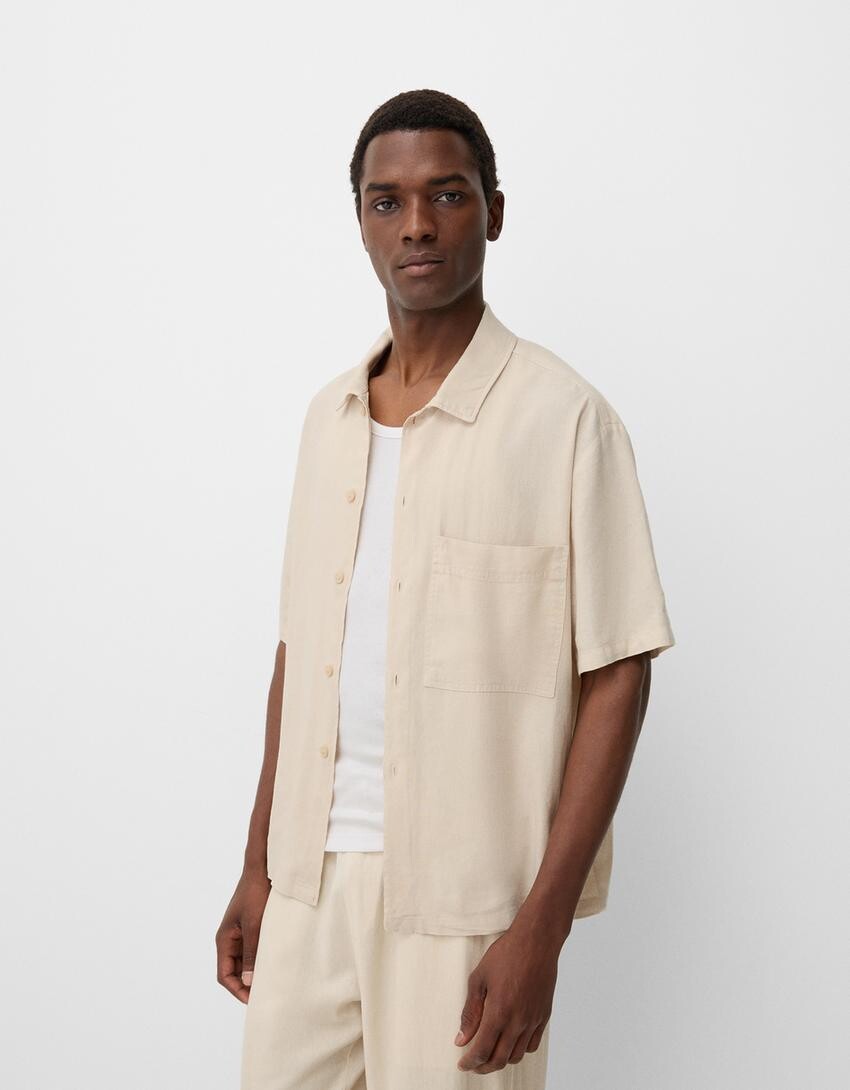 

Рубашка с коротким рукавом из льняной смеси Bershka, желтый