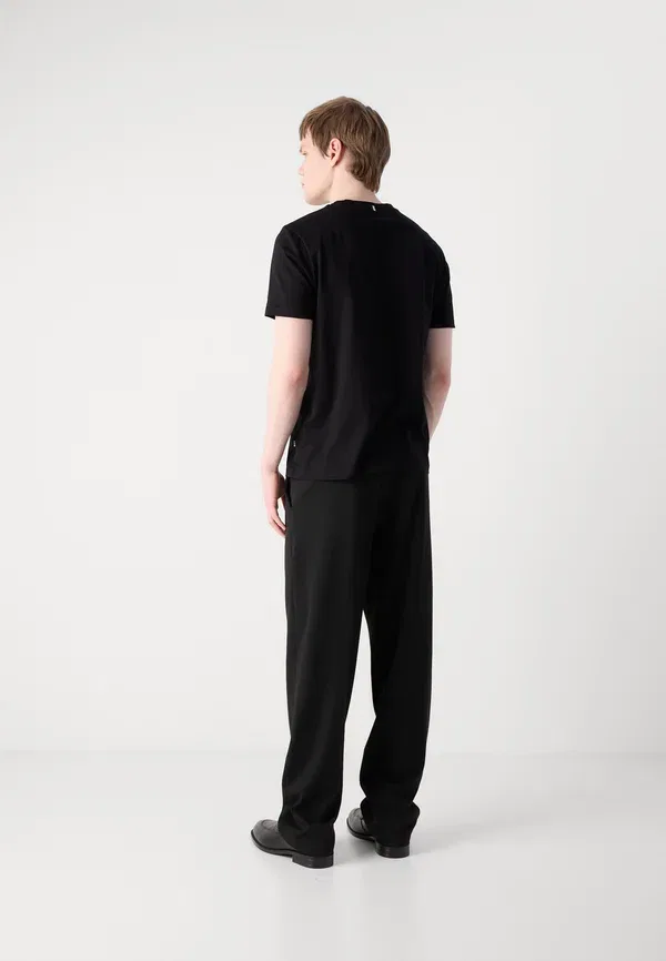 Футболка Tessler 150 basic t-shirt Boss, черный — фото 4