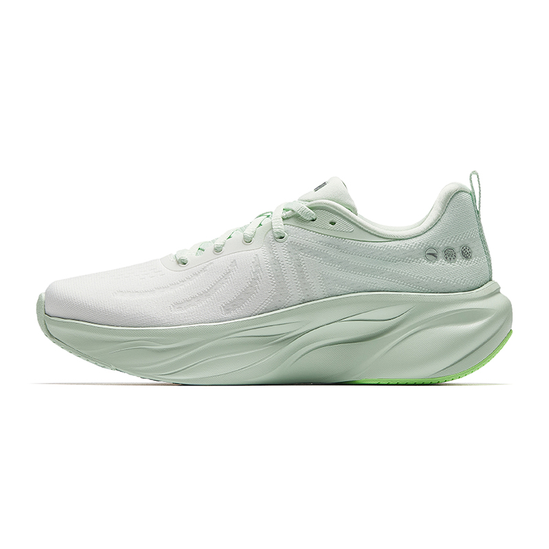 

ANTA Низкие беговые кроссовки women's papyrus white/sketch green