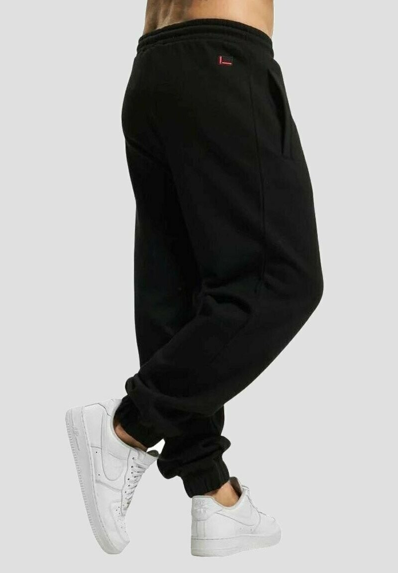 

Спортивные брюки TRIBAL FUBU, черный