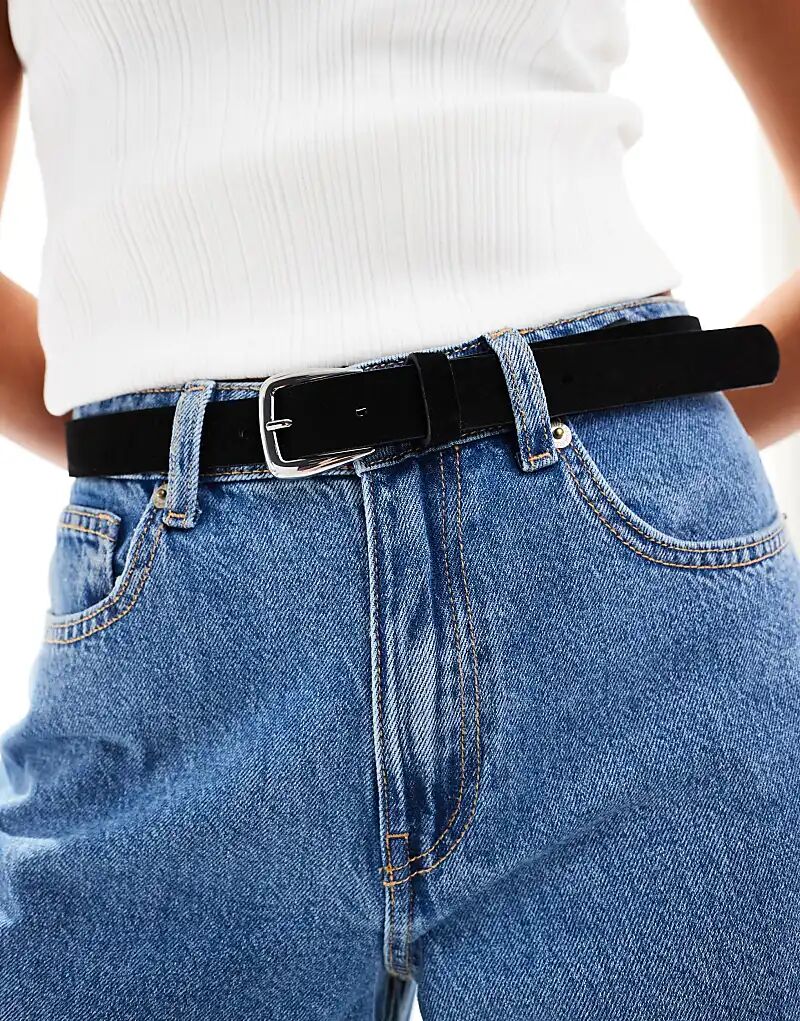 

Ремень Pieces из замши с серебряной пряжкой черного цвета