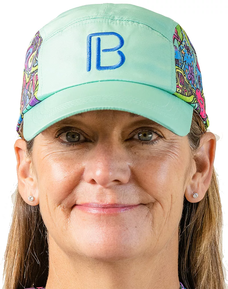 

Женская шапка с вышивкой Pickleball Bella Groovy