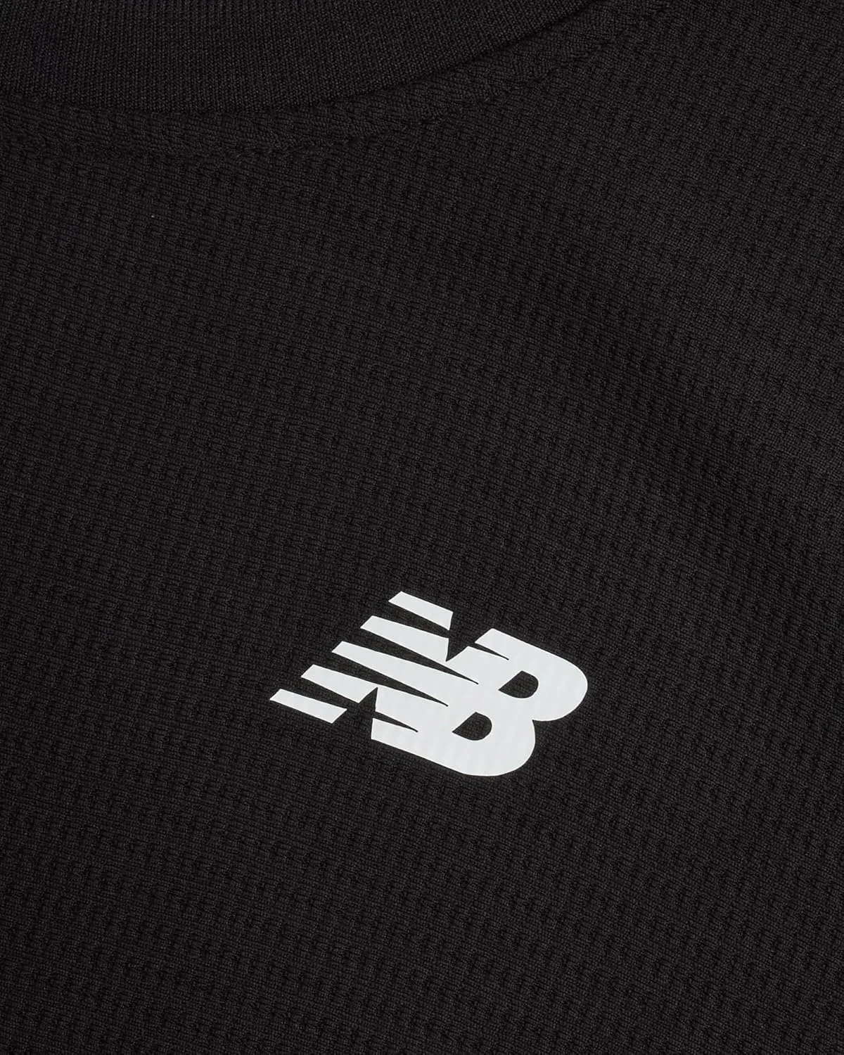 Футболки с длинным рукавом New Balance для мальчиков - вафельная трикотажная термофутболка для мальчиков, спортивный базовый слой (8-20), Deep Black Solid — фото 3