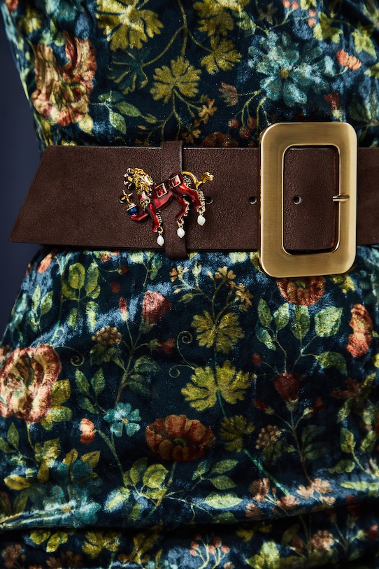 

Брошь Medicine, бордовый