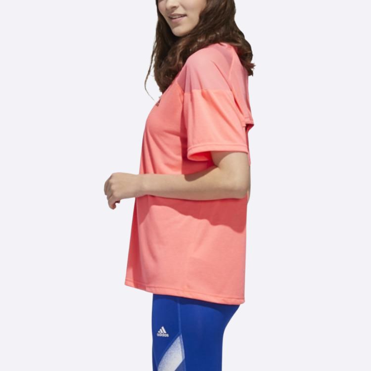 Женская розовая футболка AEROREADY Adidas — фото 4