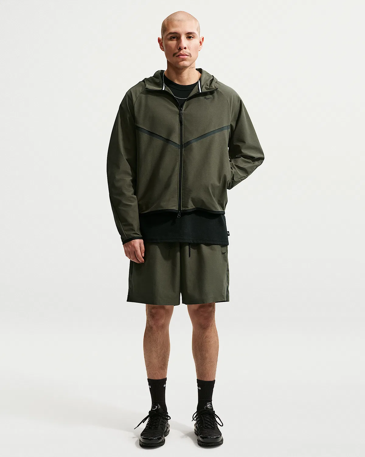Мужская куртка-ветровка Shori Knit Full-Zip Windrunner Nike Tech, Cargo Khaki/Black — фото 4