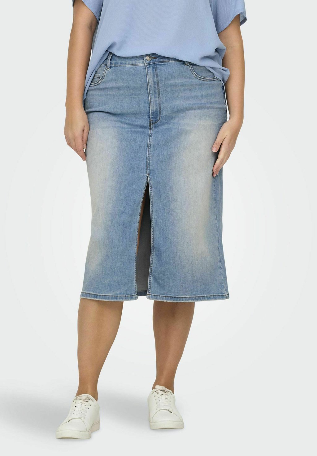

Джинсовая юбка CARROSE ONLY Carmakoma, цвет Light Blue Denim