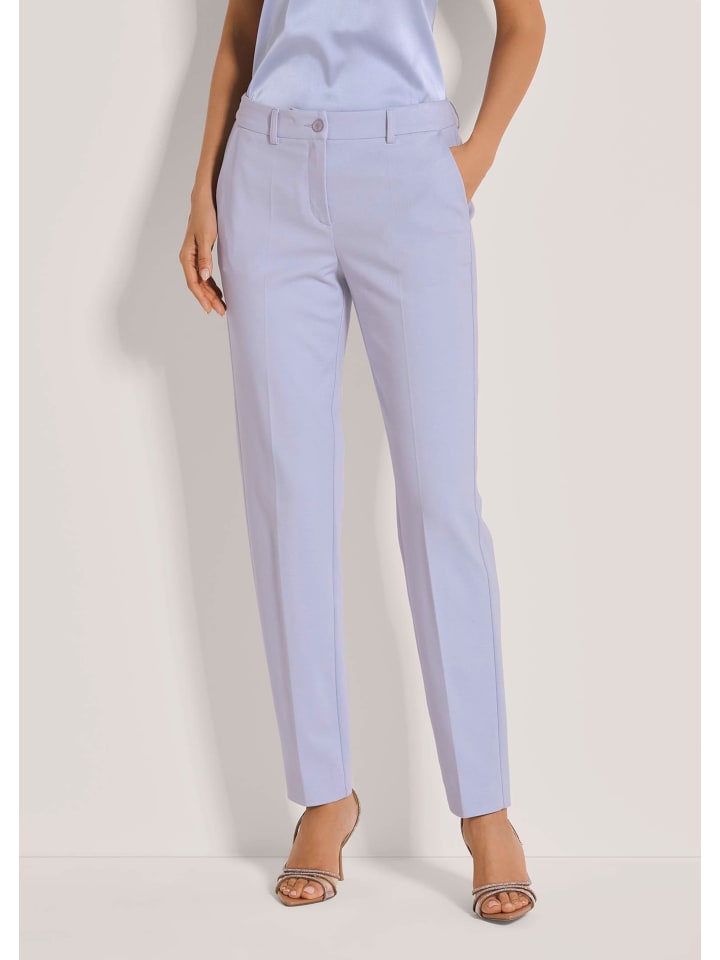 

MADELEINE Трикотажные брюки с отглаженными краями, светло-аметистового цвета