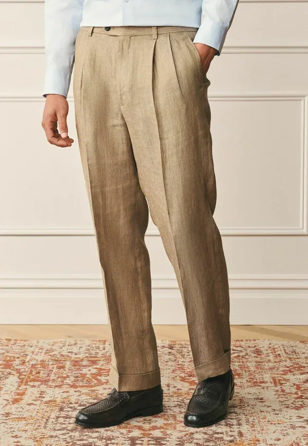 Брюки чинос Relaxed suit Next, цвет светло-коричневый