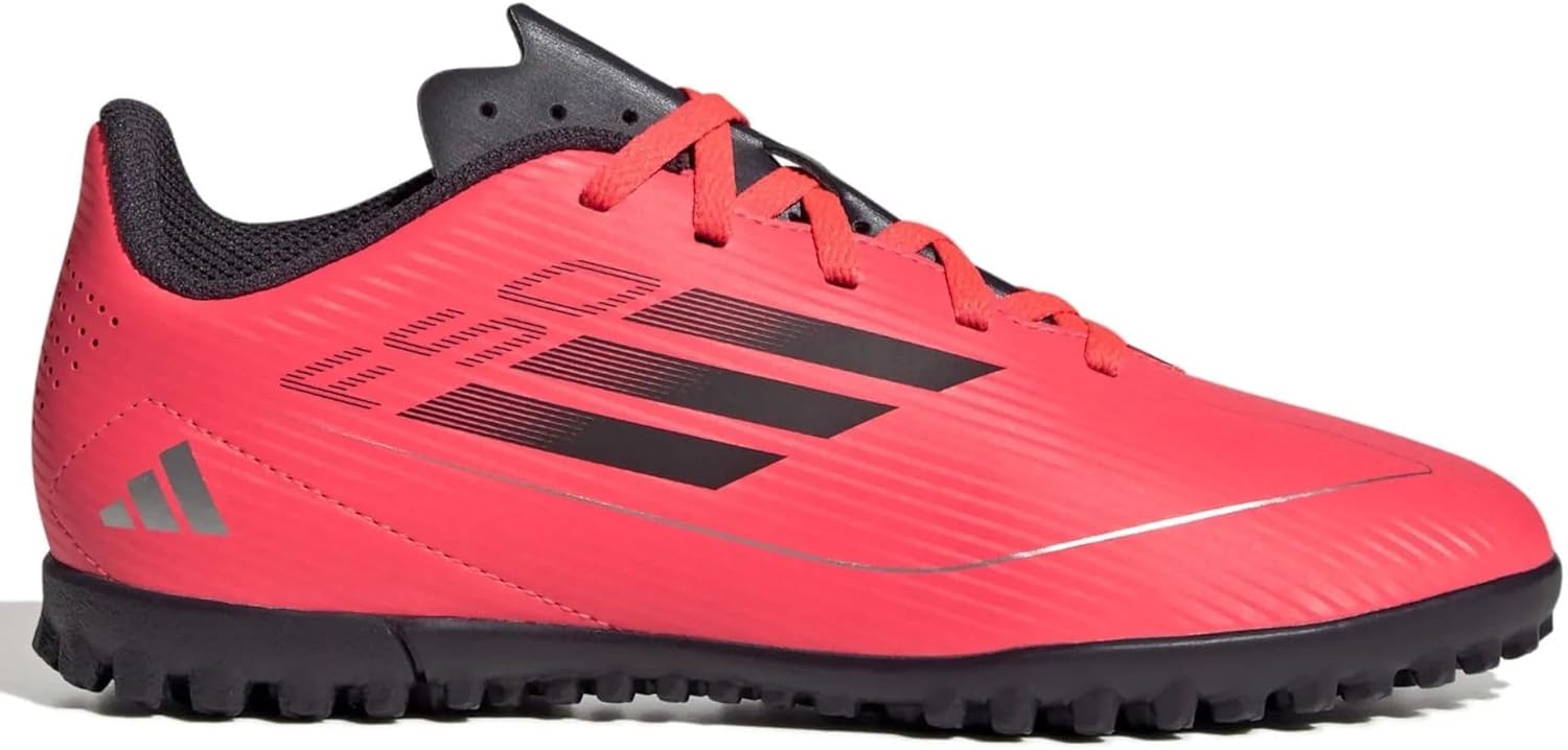 

Детские кроссовки Adidas F50 Club Turf (унисекс), черный