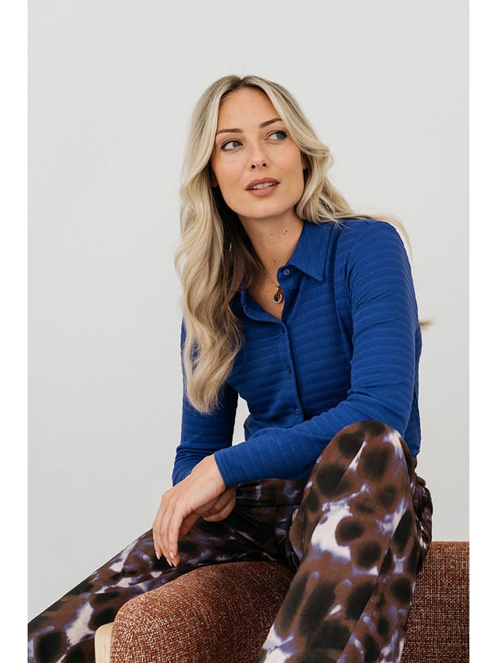 

Блузка "Лотте" синего цвета &Co Woman