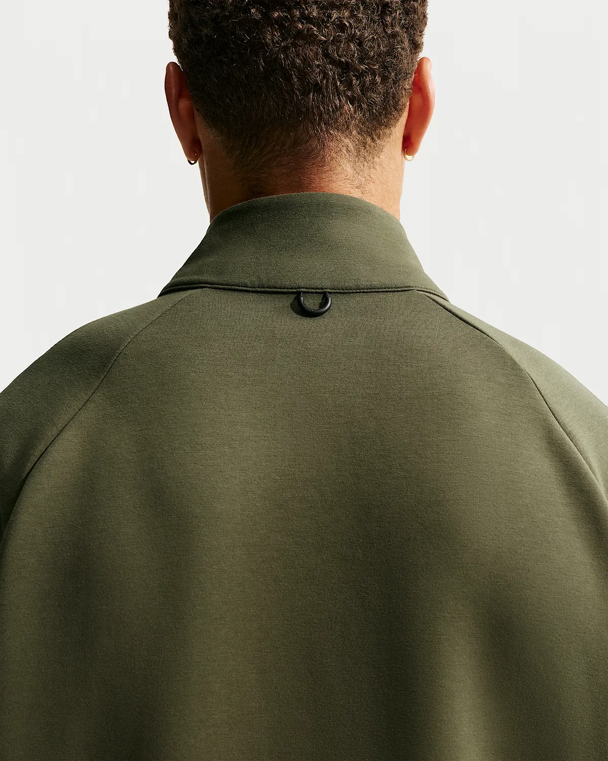 Мужская футболка с половинной молнией Nike 24.7 ImpossiblySoft Dri-FIT, Cargo Khaki/Sequoia — фото 2