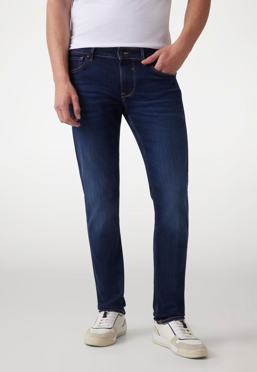 

Джинсы облегающего кроя FINNLEY STRETCH Guess, синий
