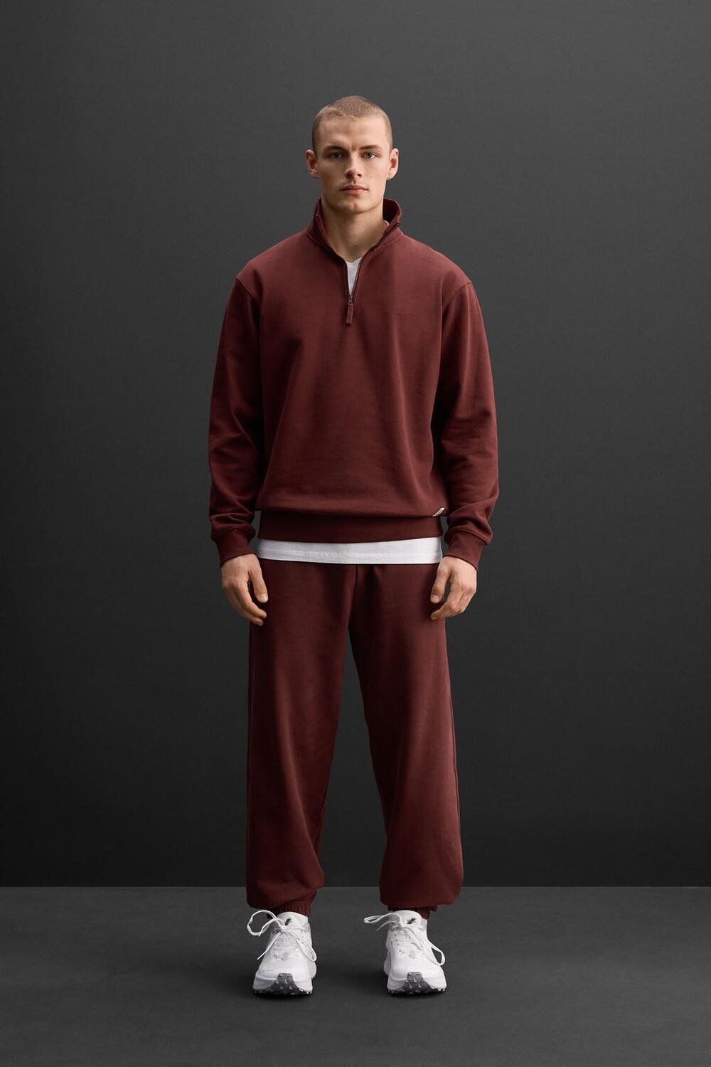 

Брюки для спорта ZARA, бордовый
