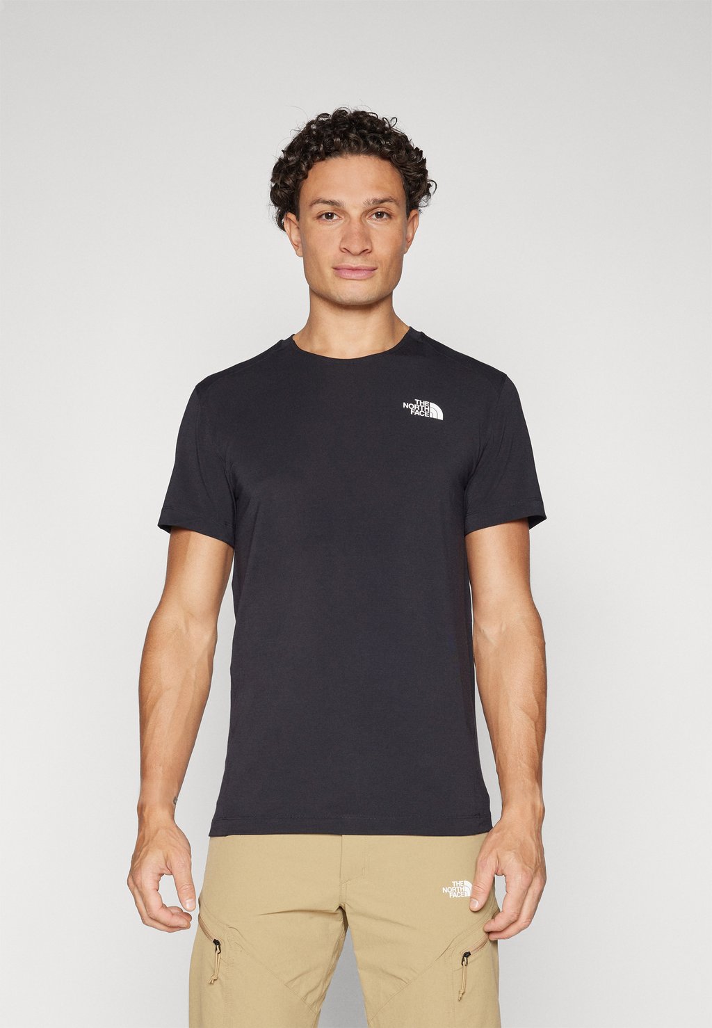 

Спортивная футболка LIGHTNING ALPINE TEE The North Face, черный