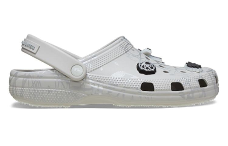 Сандалии Crocs x Futura Laboratories Classic Clog 'Pearl White', белый — фото 2