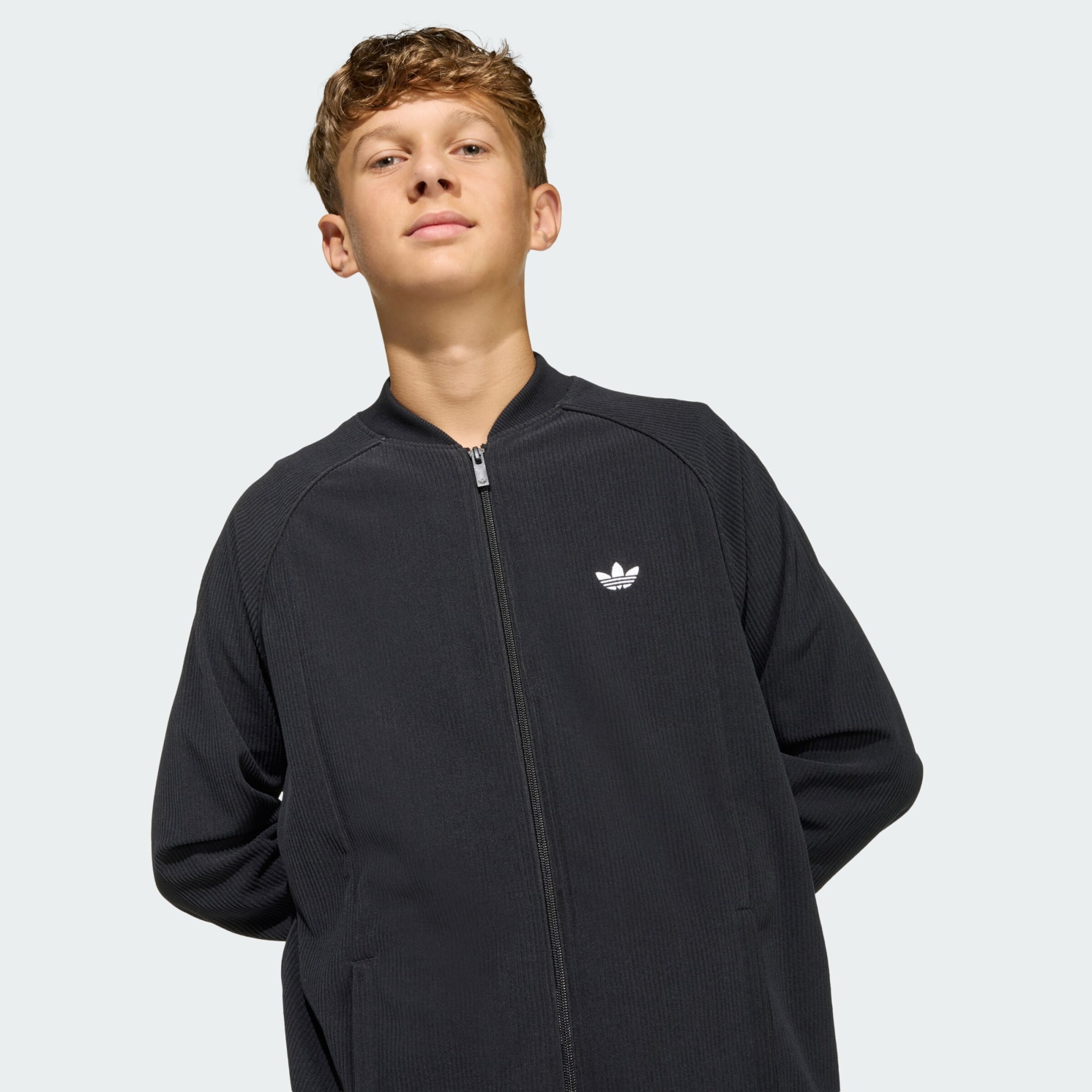 Adidas Originals Куртка межсезонная 'SST OVERSIZED CORDUROY TRACK' черная — фото 4