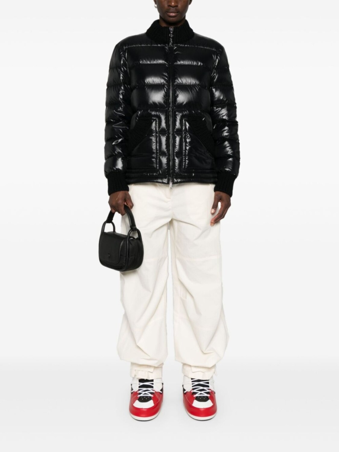 

Moncler пуховик Arcelot, черный