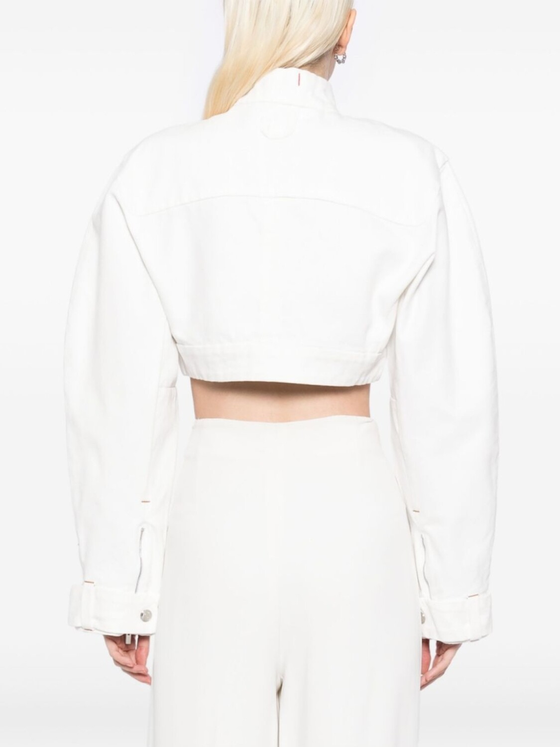 Укороченная куртка на молнии Jacquemus, нейтральный цвет — фото 4