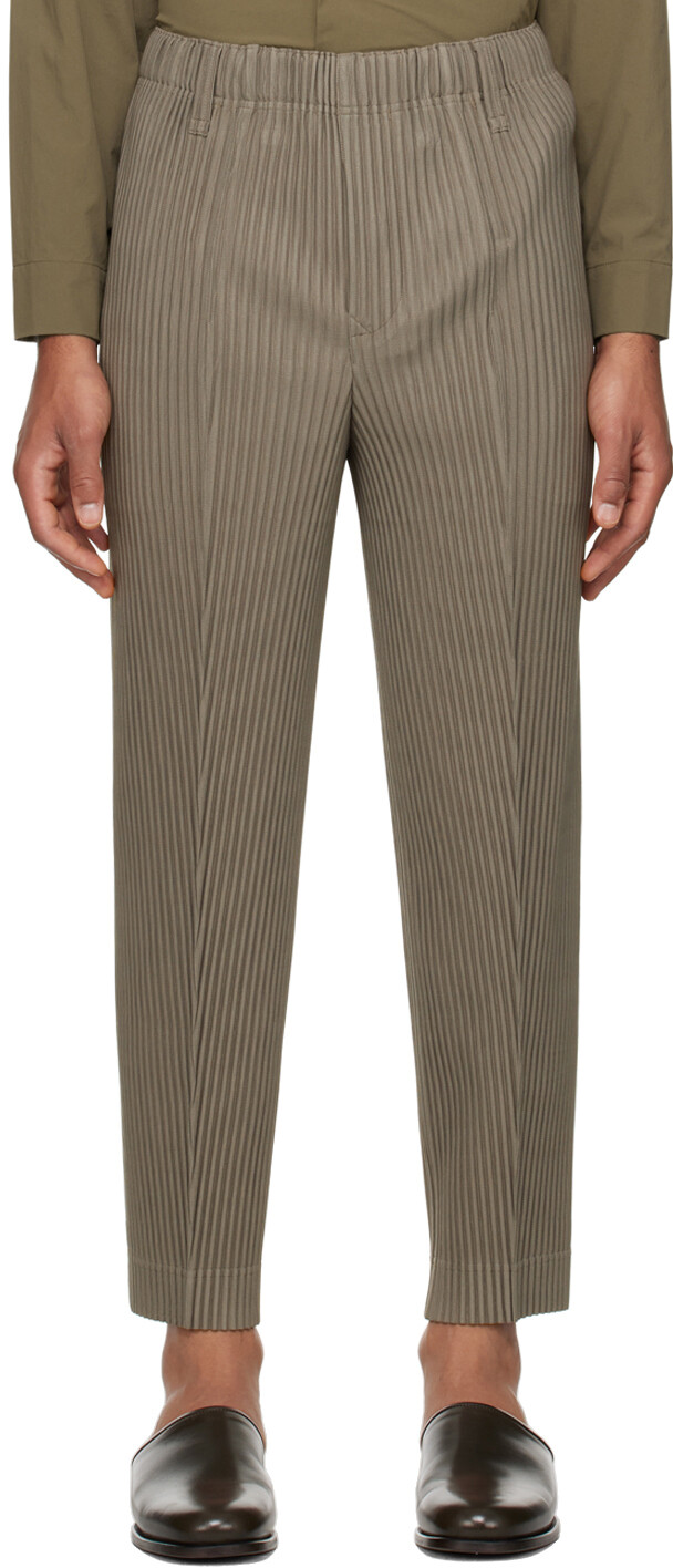 

Закрытые брюки цвета хаки HOMME PLISSe ISSEY MIYAKE